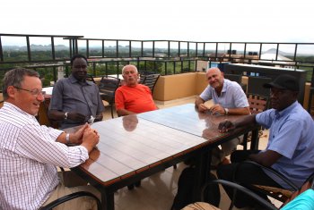 Patrick Cuinet (Président d&#039;Opération Orange) avec Betram, Jean Roussineau (OO), Patrick et WIlliam (Juba, 2018)